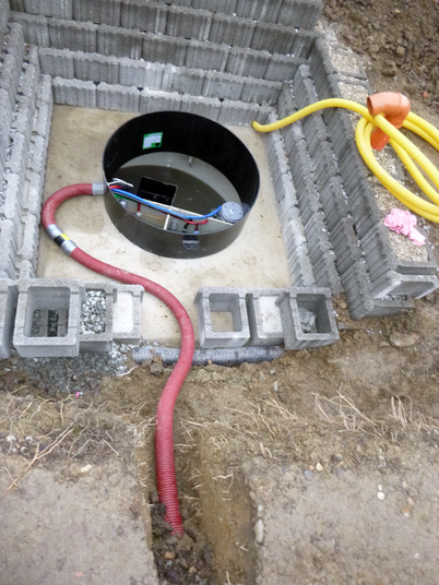 Terénní úpravy kolem ČOV EKO SBR BIO při hlubokém uložení