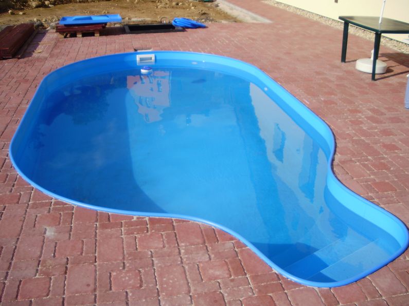 Bazén ovál, Jablonec nad Nisou