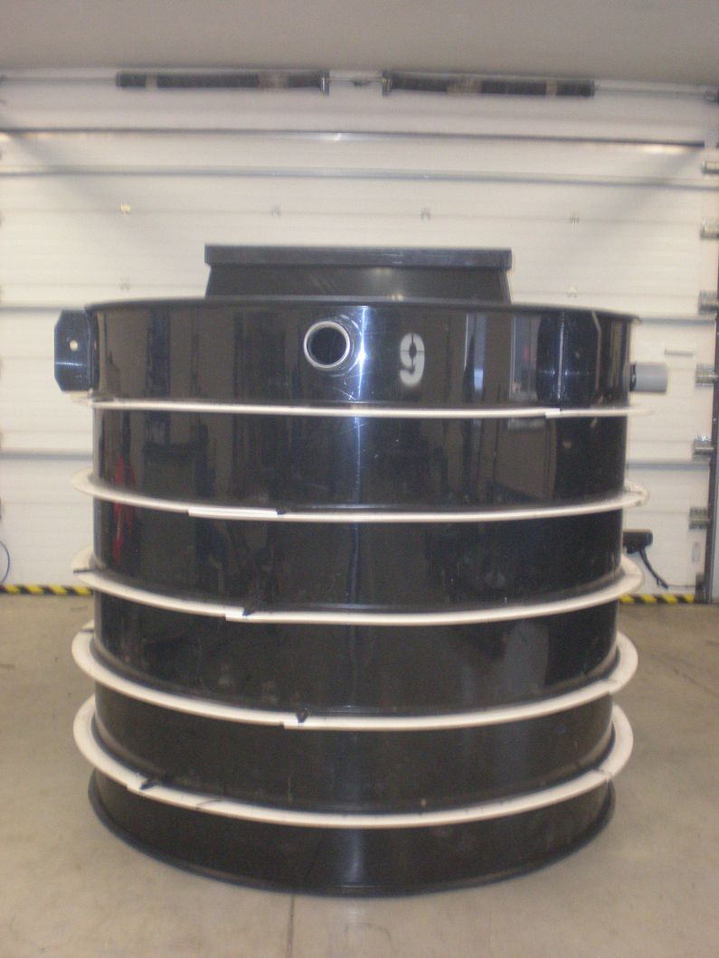 Samonosný septik a zemní filtr