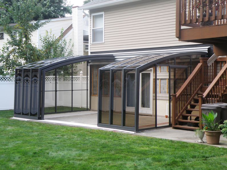 Zastřešení Corso, bronzový kompakt, profil antracit