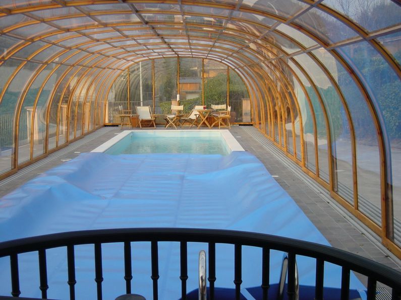 Zastřešení Laguna, kompakt, profil dřevodekor