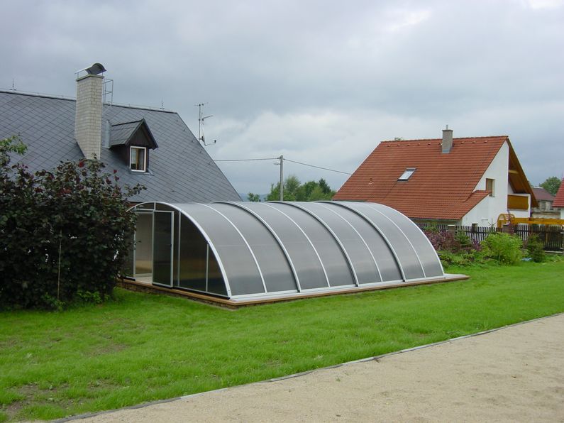 Zastřešení Ravena, kouřový polykarbonát, stříbrný profil