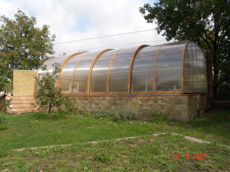 Zastřešení Style, kouřový polykarb., profil dřevodekor