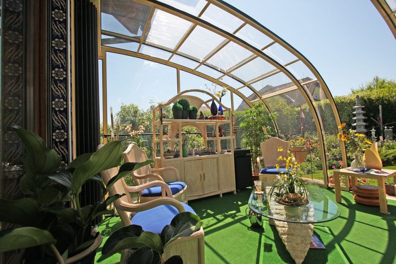 Zastřešení Veranda, kompakt, béžový profil