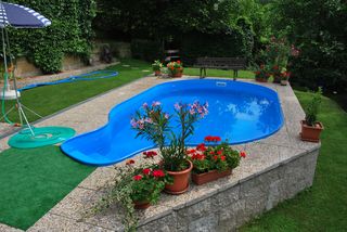 Bazén Ovál + vnější schodiště vyosené