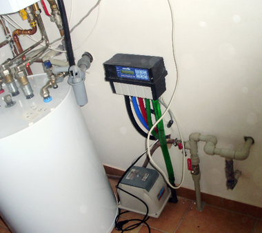 Dmychadlo umístěné na zemi